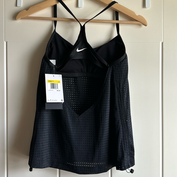 Nike Swim/Workout Top - Picture 4 of 7